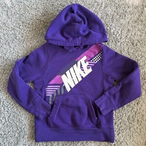 NIKE YA76 Brushed Fleece Pullover Graphic Hoodie | Purple | Size: Small